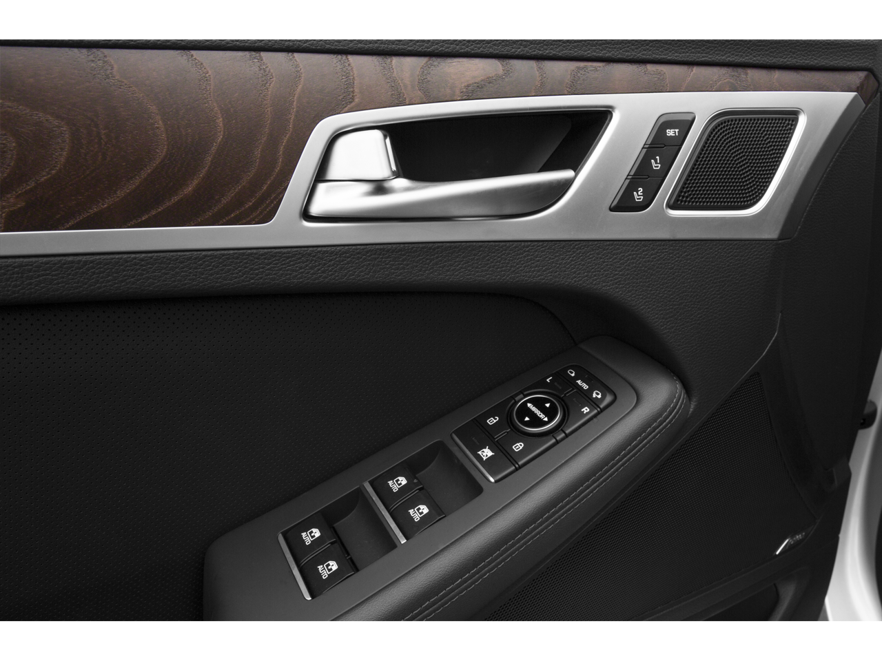 2015 Hyundai Genesis 3.8L