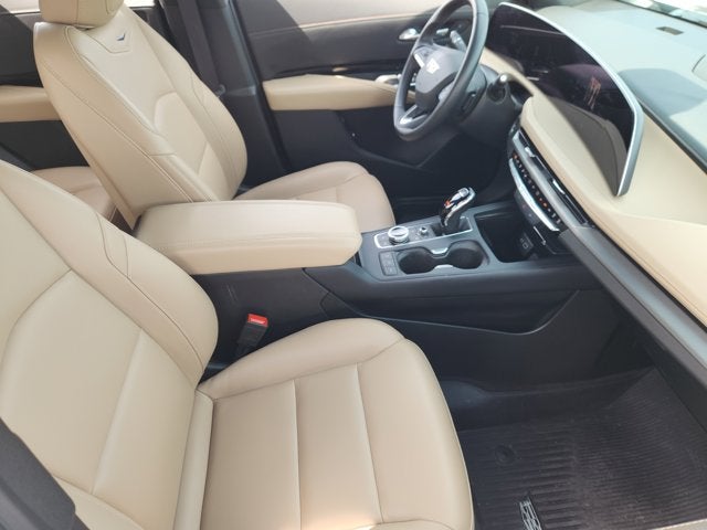 2024 Cadillac XT4 FWD Luxury