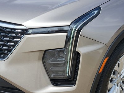 2024 Cadillac XT4 FWD Luxury