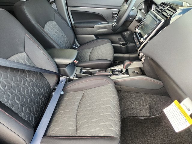 2026 Mitsubishi Outlander Sport LE