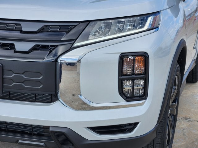 2026 Mitsubishi Outlander Sport LE