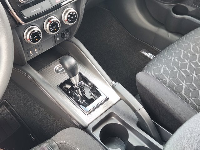 2026 Mitsubishi Outlander Sport ES