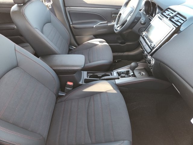 2026 Mitsubishi Outlander Sport SE