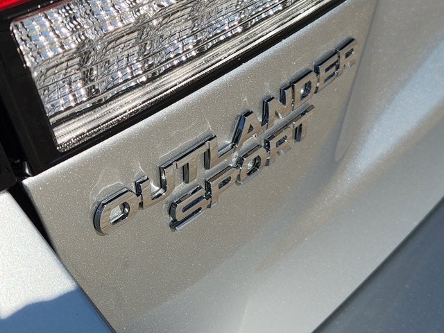 2026 Mitsubishi Outlander Sport SE