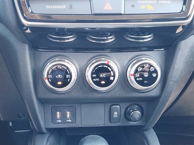 2026 Mitsubishi Outlander Sport ES