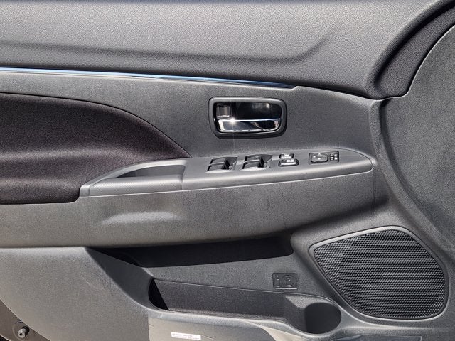 2026 Mitsubishi Outlander Sport ES
