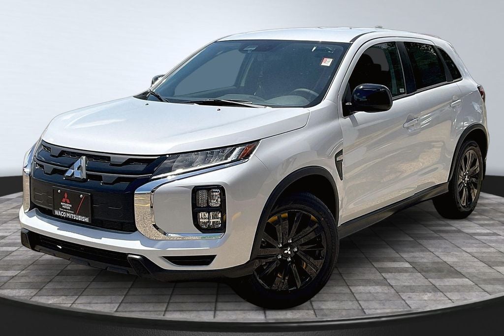 2026 Mitsubishi Outlander Sport's photo