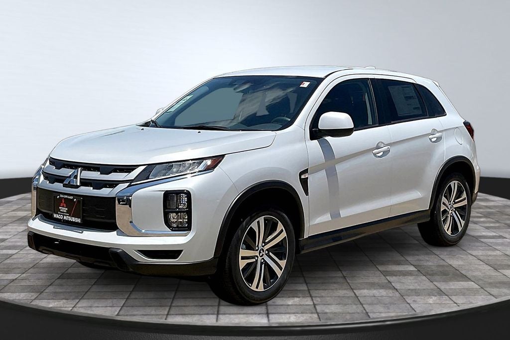 2026 Mitsubishi Outlander Sport's photo