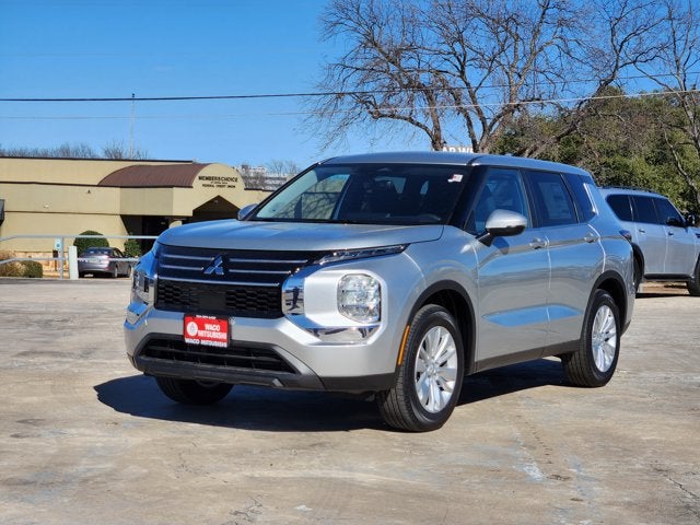 2026 Mitsubishi Outlander ES