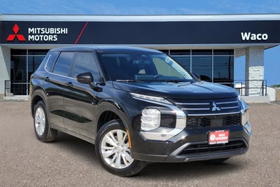 2026 Mitsubishi Outlander ES