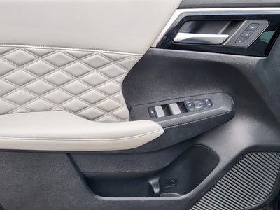 2023 Mitsubishi Outlander SEL