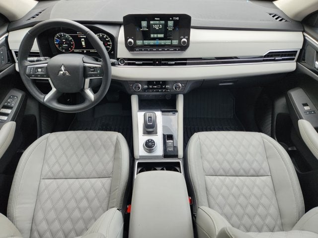 2023 Mitsubishi Outlander SEL