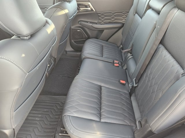 2026 Mitsubishi Outlander SEL