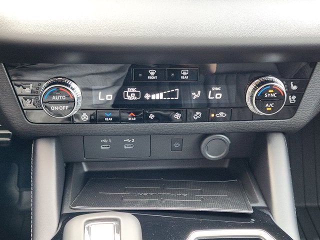 2026 Mitsubishi Outlander SEL