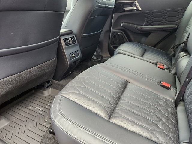 2026 Mitsubishi Outlander SEL