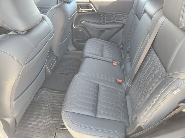 2026 Mitsubishi Outlander SEL