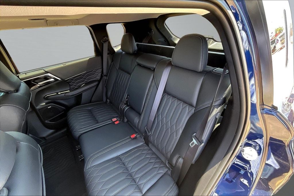 2026 Mitsubishi Outlander SEL