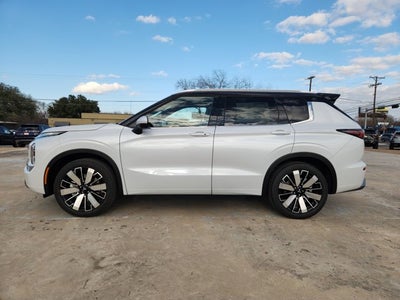 2026 Mitsubishi Outlander SEL
