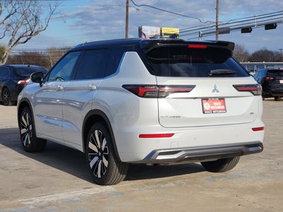 2026 Mitsubishi Outlander SEL