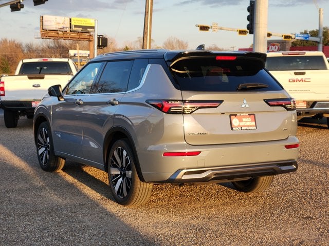 2026 Mitsubishi Outlander SEL