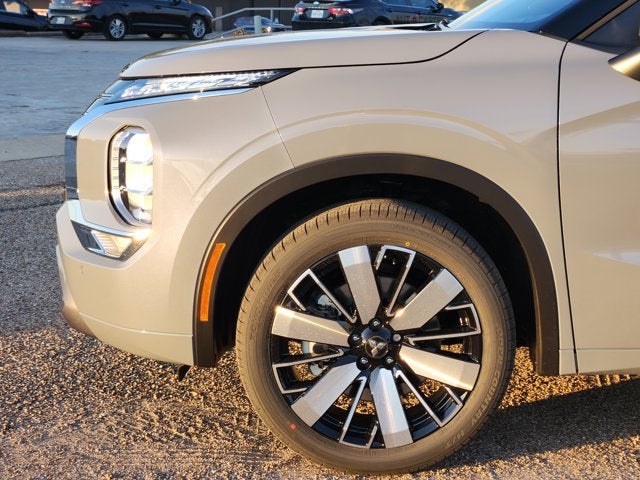 2026 Mitsubishi Outlander SEL