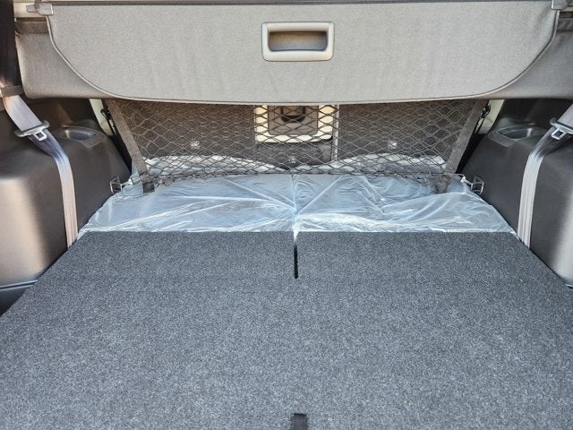 2025 Mitsubishi Outlander Base