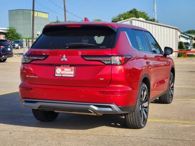 2025 Mitsubishi Outlander Base