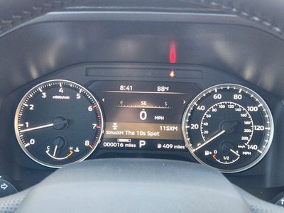 2025 Mitsubishi Outlander Base