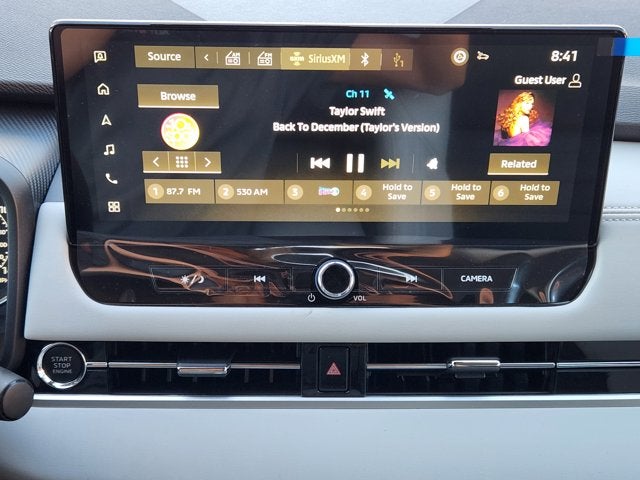 2025 Mitsubishi Outlander Base