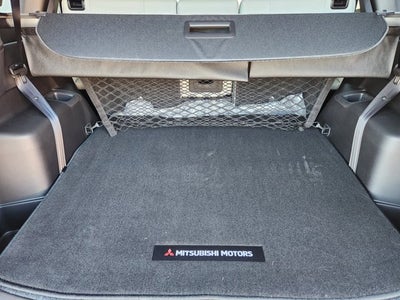 2025 Mitsubishi Outlander Base