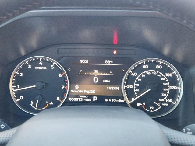 2025 Mitsubishi Outlander Base