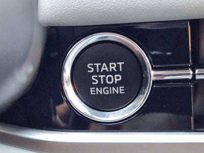 2025 Mitsubishi Outlander Base