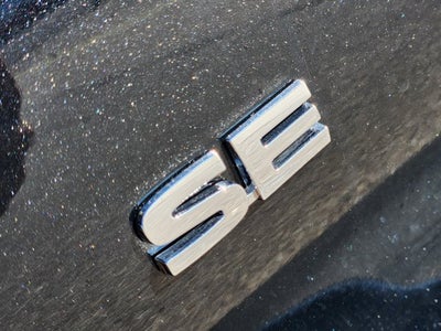 2025 Mitsubishi Outlander Base