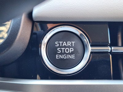 2025 Mitsubishi Outlander Base