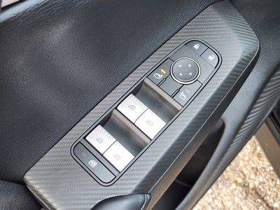 2025 Mitsubishi Outlander Plug-In Hybrid ES