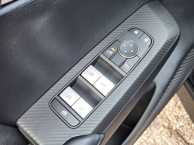 2025 Mitsubishi Outlander Plug-In Hybrid ES