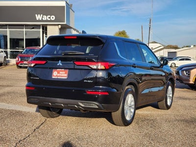 2025 Mitsubishi Outlander Plug-In Hybrid ES