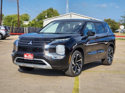 2025 Mitsubishi Outlander Plug-In Hybrid SE