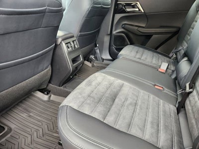 2025 Mitsubishi Outlander Plug-In Hybrid SE