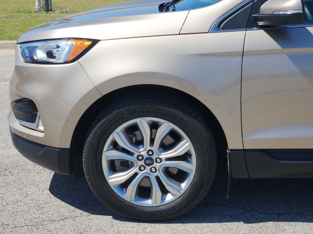 2021 Ford Edge Titanium