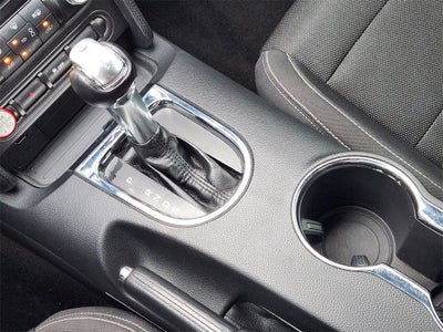 2016 Ford Mustang V6