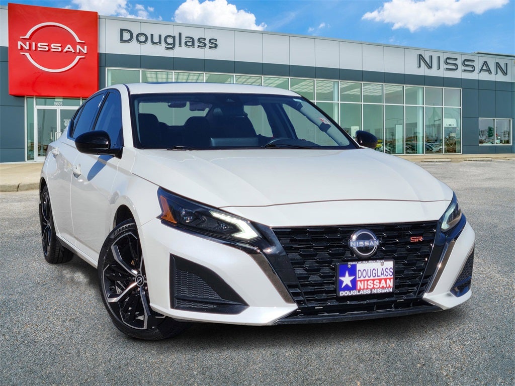 2023 Nissan Altima 2.5 SR