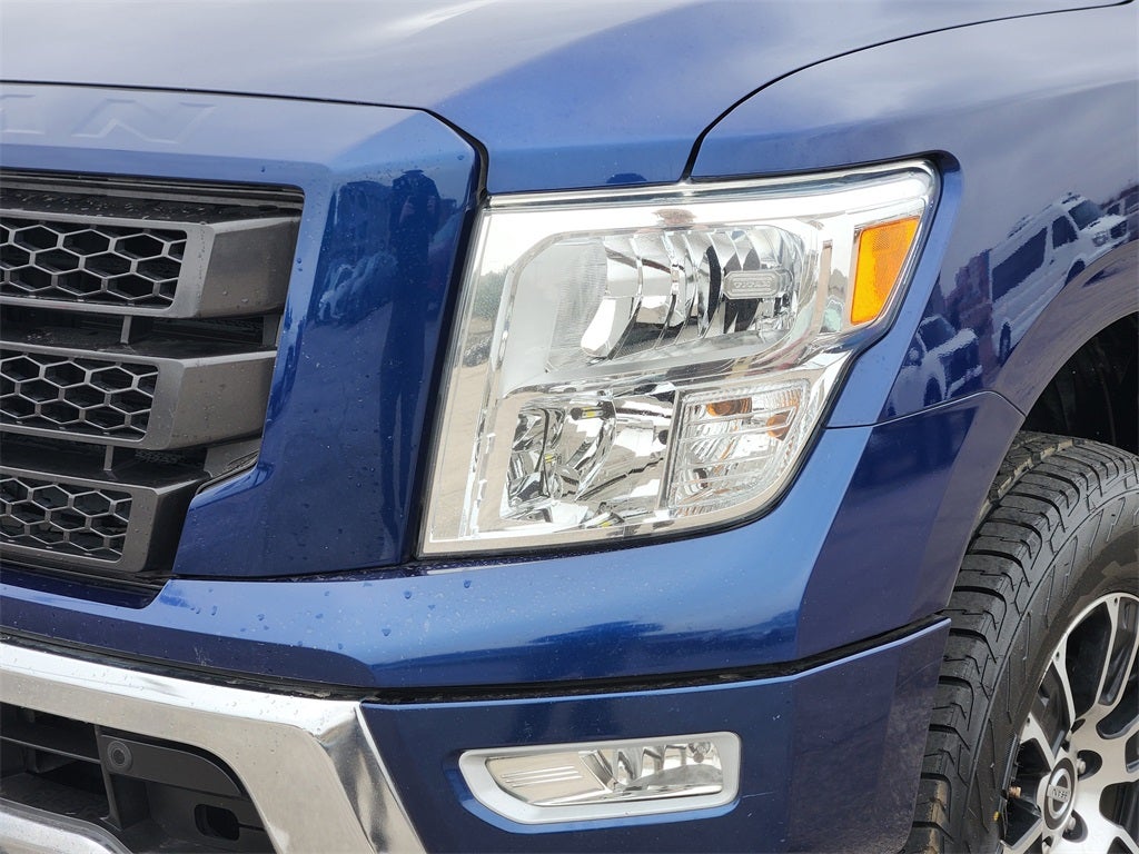 2021 Nissan Titan SV