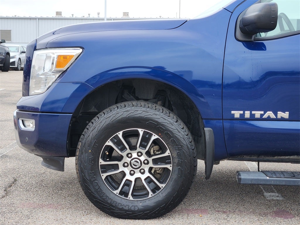 2021 Nissan Titan SV