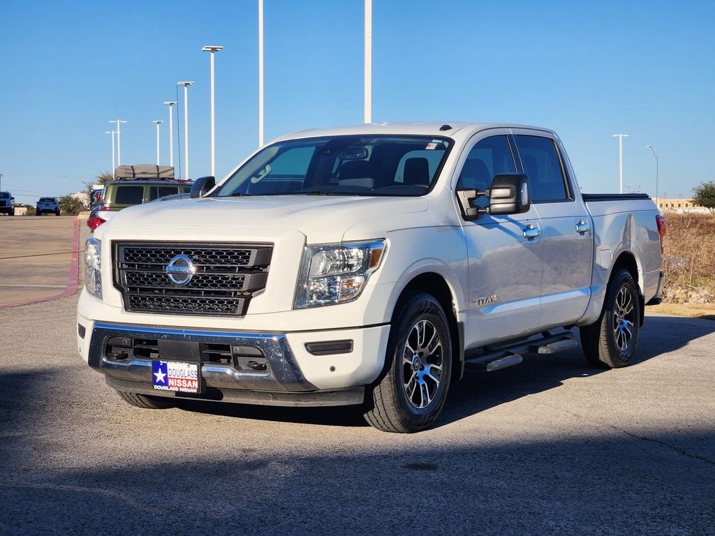 2021 Nissan Titan SV