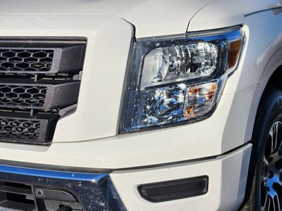 2021 Nissan Titan SV