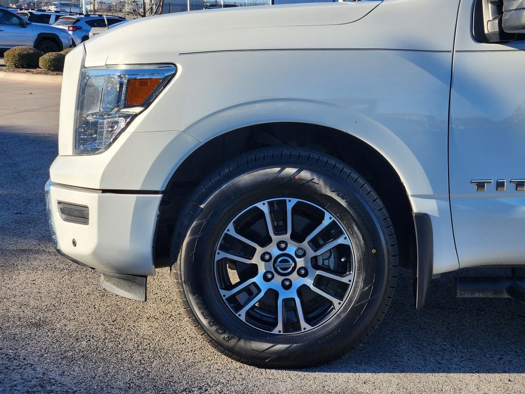 2021 Nissan Titan SV
