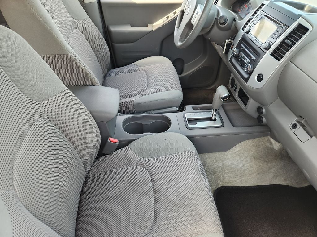 2015 Nissan Frontier SV