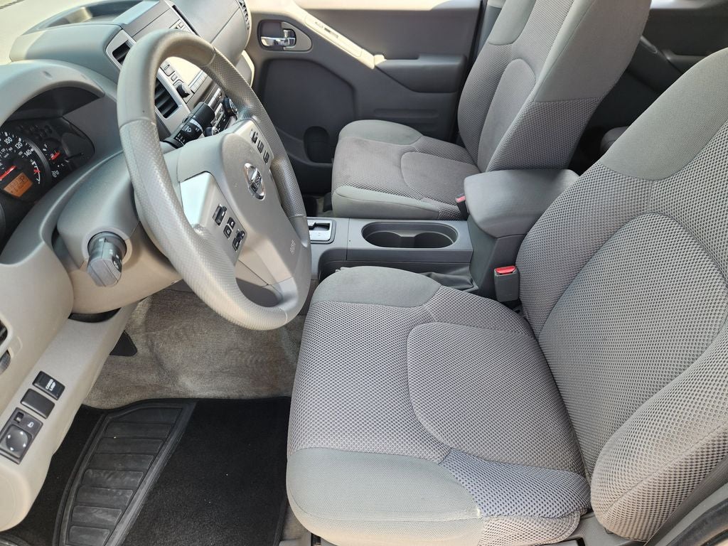 2015 Nissan Frontier SV