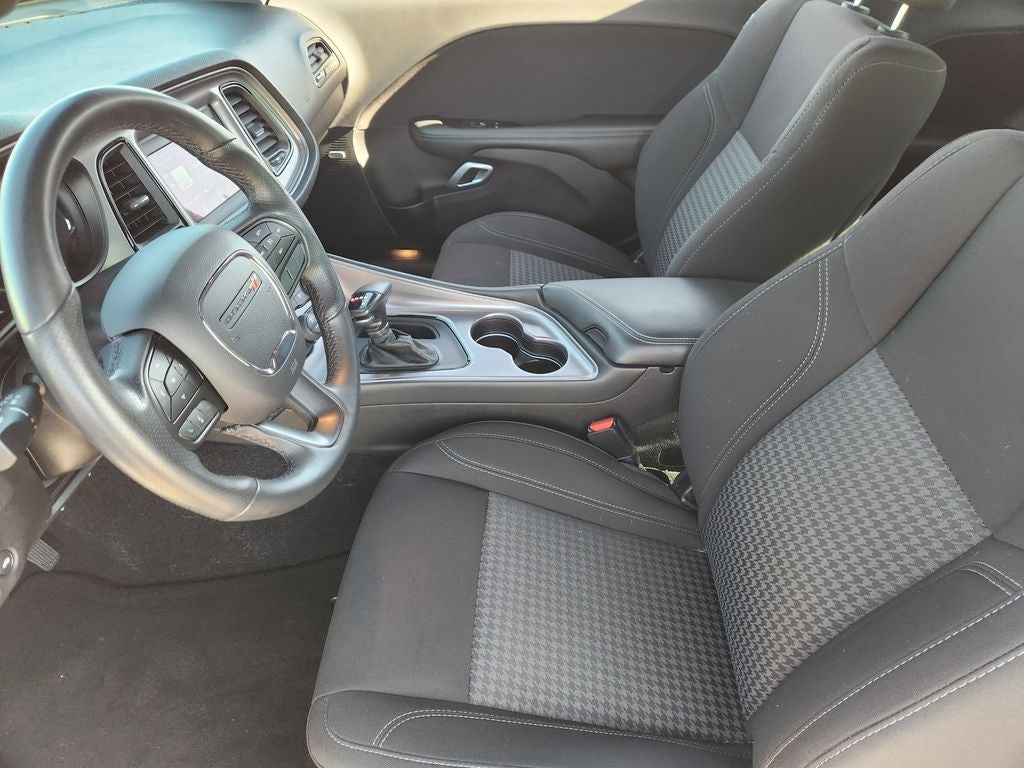 2023 Dodge Challenger SXT